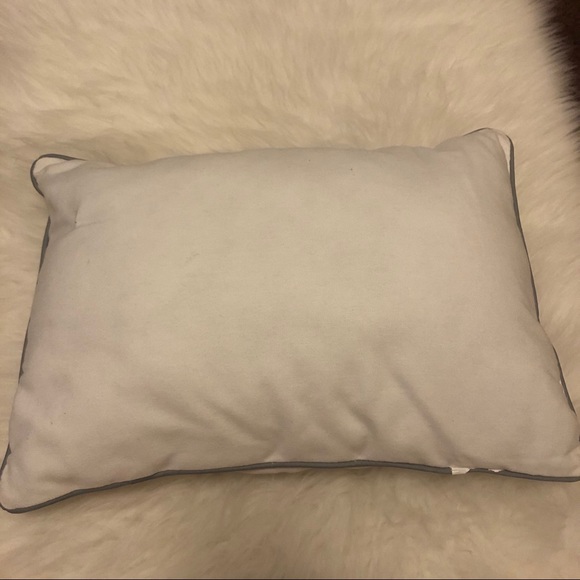 Adventure Awaits pillow - Picture 2 of 2